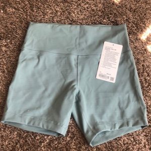 Wunder Train HR Short 6”
